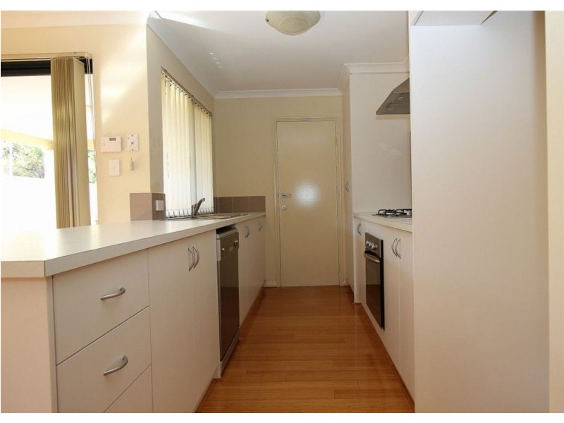 7 Biara Lane, Success WA 6164