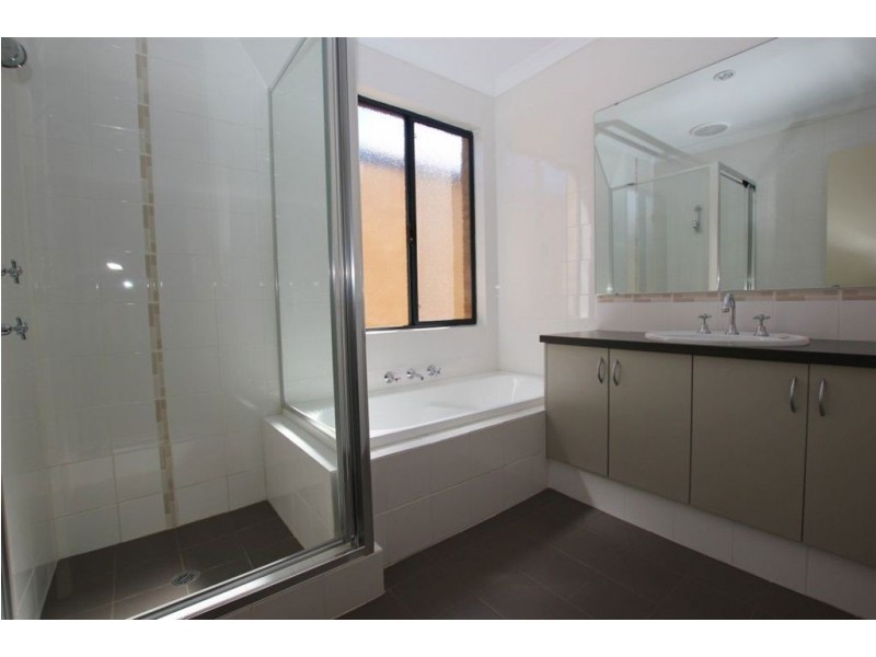 7 Biara Lane, Success WA 6164