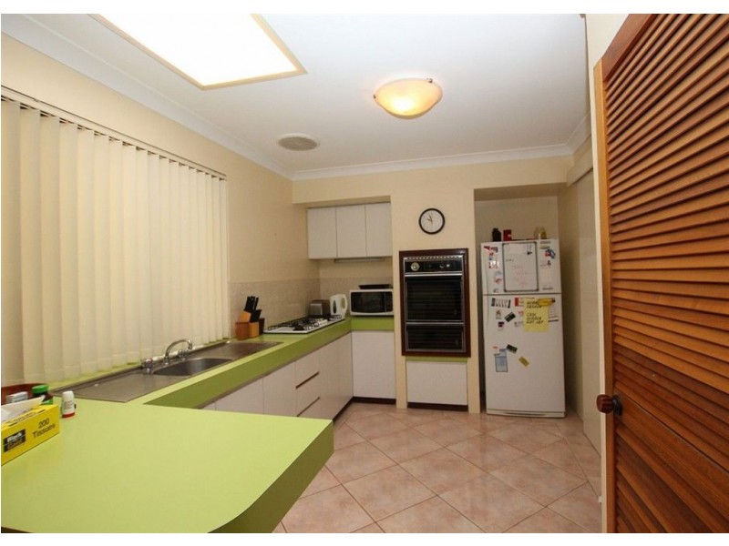 30 Villiers Way, Parkwood WA 6147