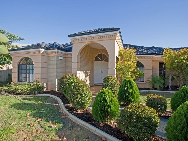 3 Turtle Point Cove, Jandakot WA 6164