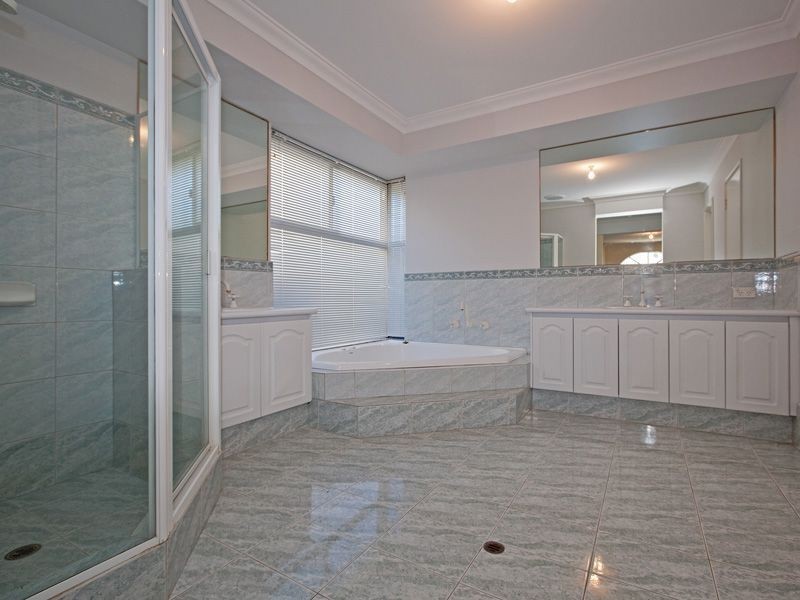 3 Turtle Point Cove, Jandakot WA 6164