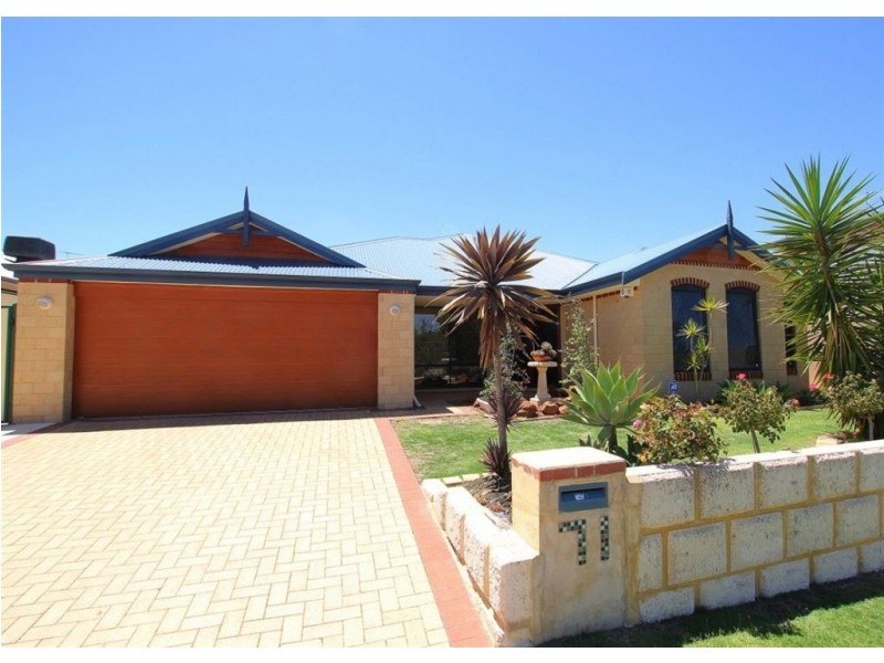 71 Steiner Avenue, Success WA 6164