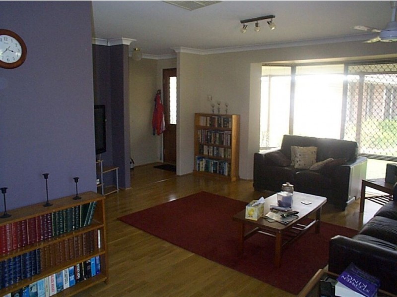 24 Dean Road, Bateman WA 6150