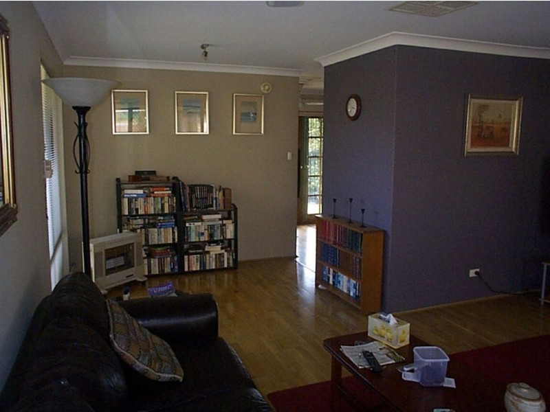 24 Dean Road, Bateman WA 6150