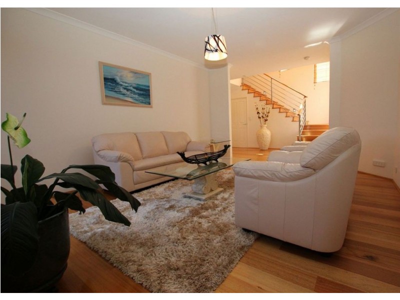 3 Morialta View, Aubin Grove WA 6164