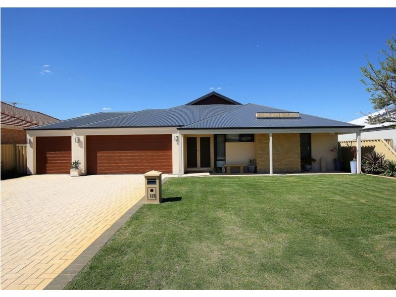 115 Aurora Drive, Atwell WA 6164