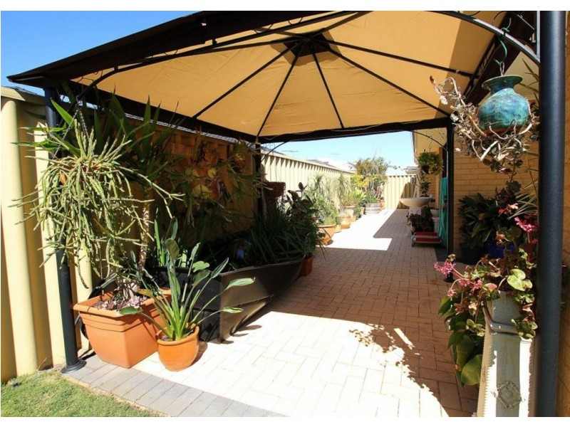 115 Aurora Drive, Atwell WA 6164