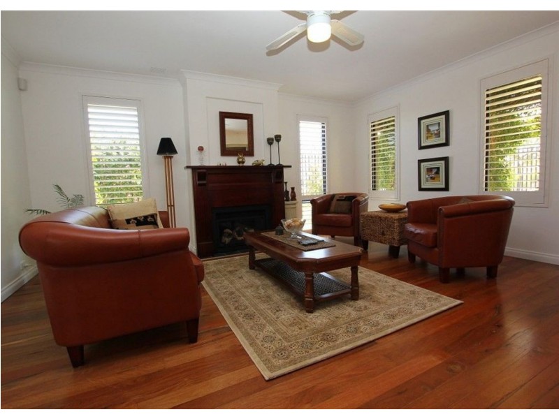 31 Paperbark Lane, Atwell WA 6164