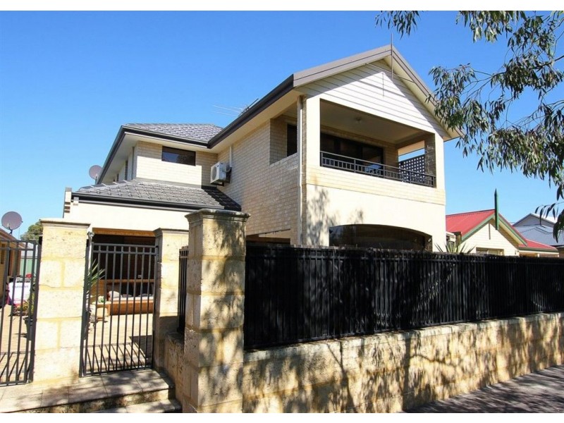 37 Paperbark Lane, Atwell WA 6164