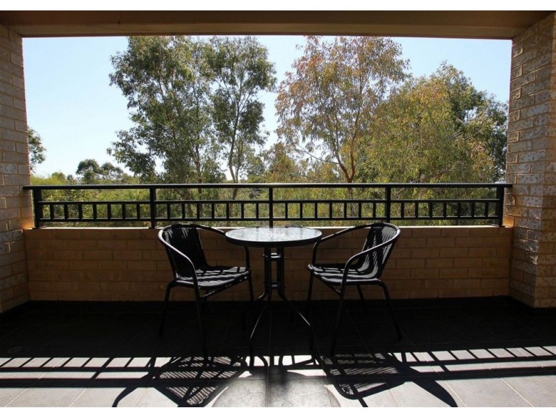 37 Paperbark Lane, Atwell WA 6164