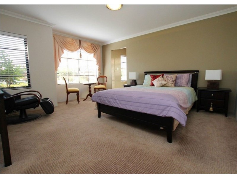 21 Swallowtail Avenue, Success WA 6164