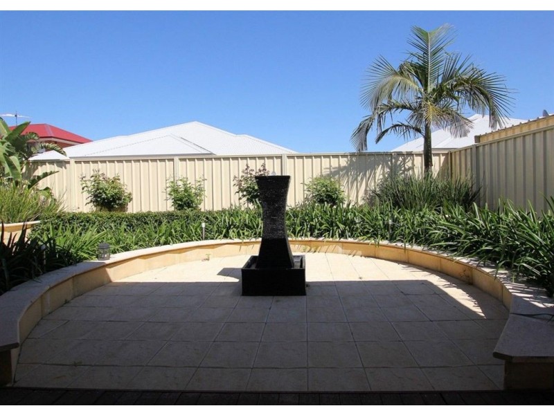 21 Swallowtail Avenue, Success WA 6164