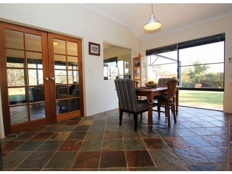 40 Scovell Crescent, Anketell WA 6167