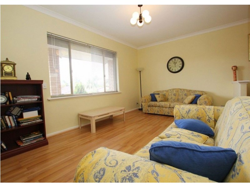 10A Castlemain Heights, Leeming WA 6149