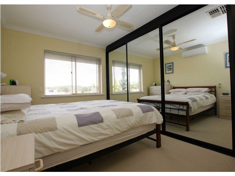 10A Castlemain Heights, Leeming WA 6149