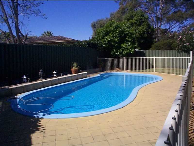 123 Parry Avenue, Bull Creek WA 6149