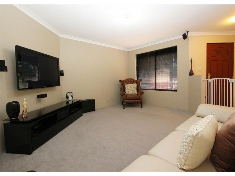 37 Sciano Avenue, Success WA 6164