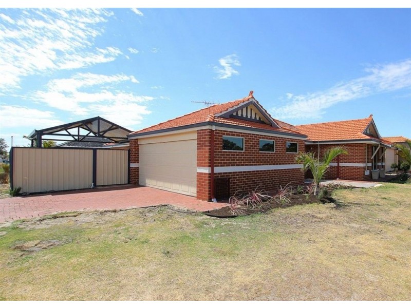 29 Montgomery Drive, Success WA 6164