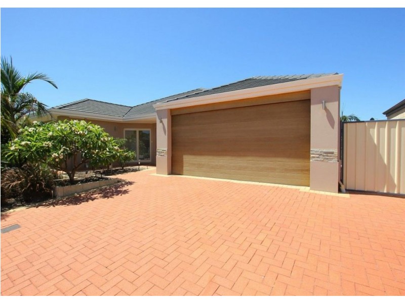 33 Beaumont Parkway, Success WA 6164
