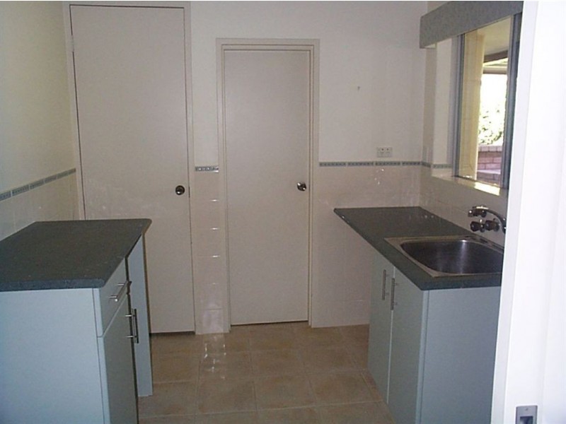 2 Nicholls Crescent, Bull Creek WA 6149