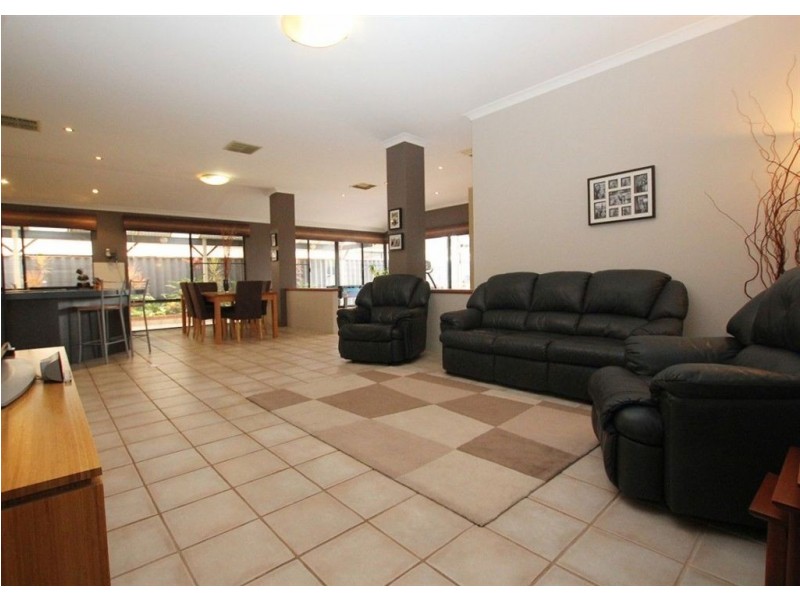 80 Lydon Boulevard, Atwell WA 6164