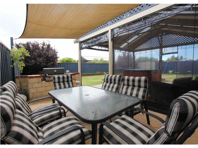 80 Lydon Boulevard, Atwell WA 6164