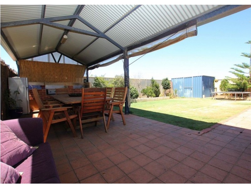 116 Yangebup Road, Yangebup WA 6164