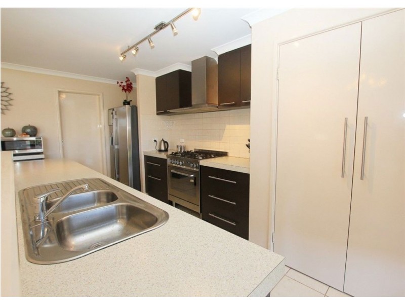 15 Georgia Way, Success WA 6164