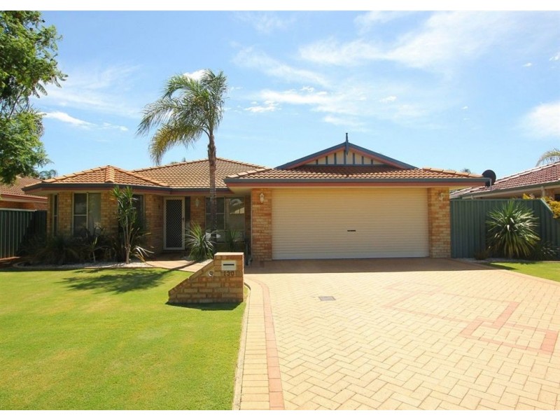 130 Brenchley Drive, Atwell WA 6164