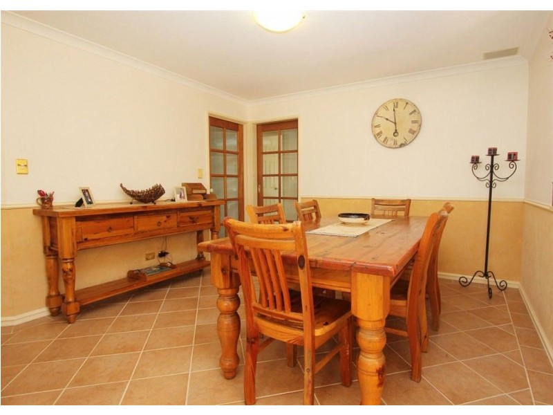 130 Brenchley Drive, Atwell WA 6164