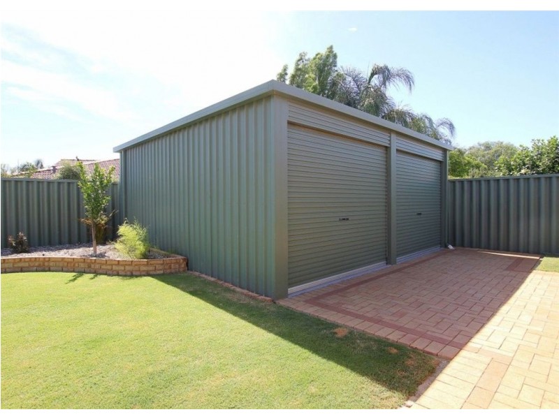 130 Brenchley Drive, Atwell WA 6164