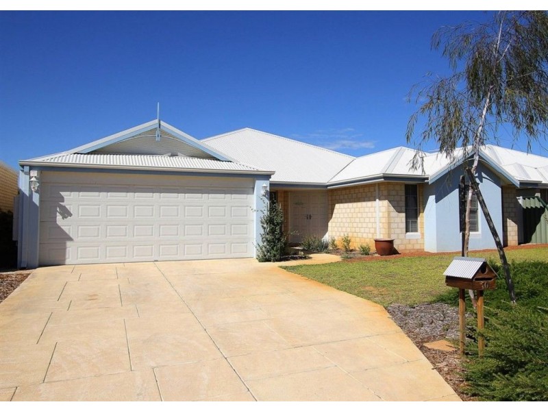 10 Cape Le Grand Avenue, Aubin Grove WA 6164