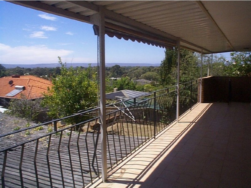 12 Bunning Street, Bentley WA 6102