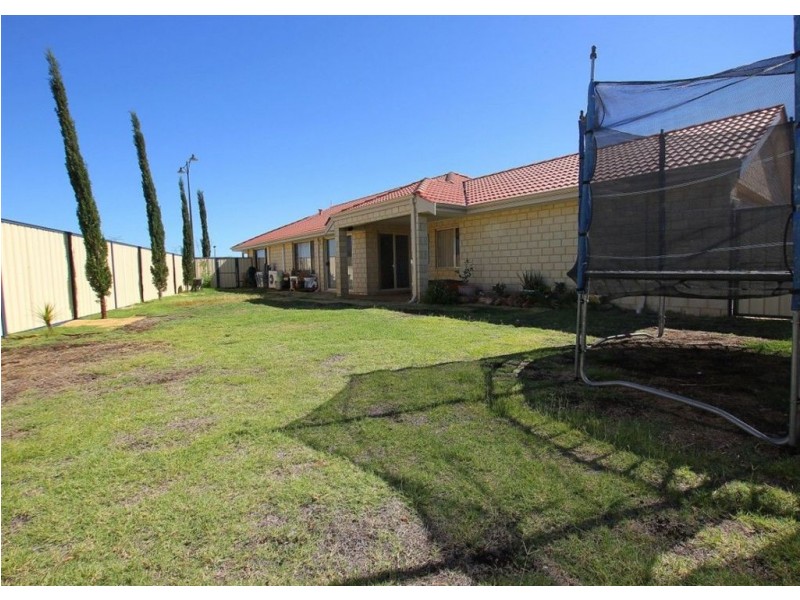 325 Wentworth Parade, Success WA 6164