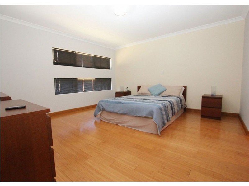 418 Wentworth Parade, Success WA 6164