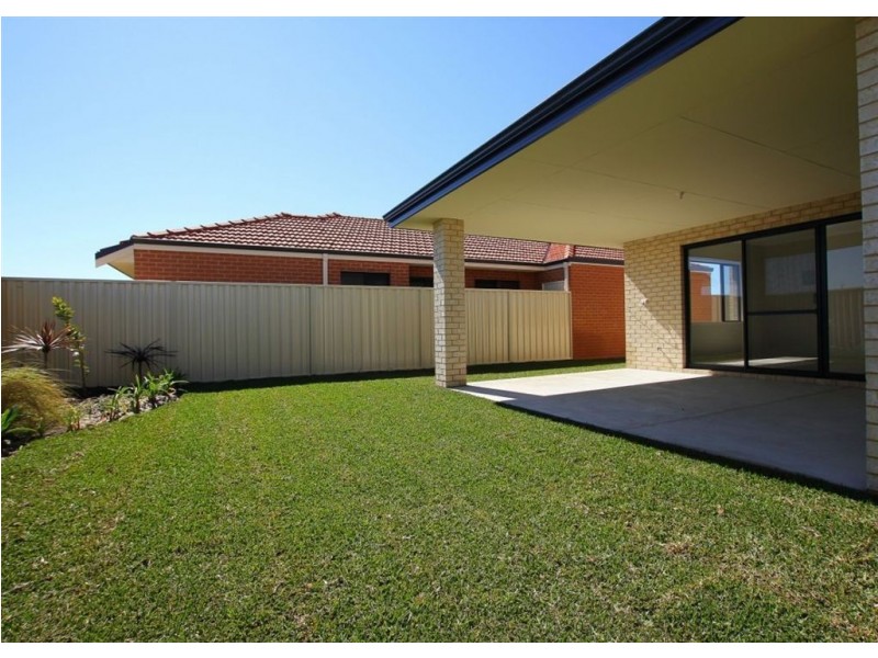 22A Halcyon Way, Atwell WA 6164