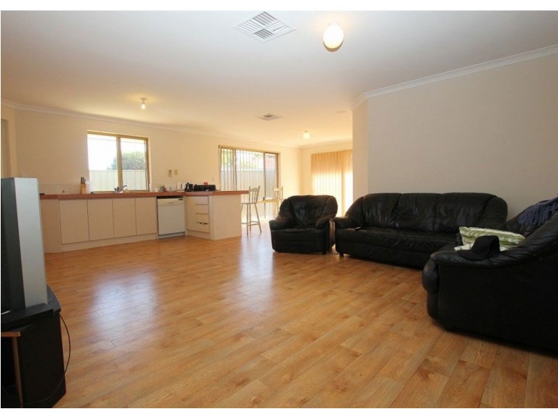 19 Kennack Vista, Atwell WA 6164