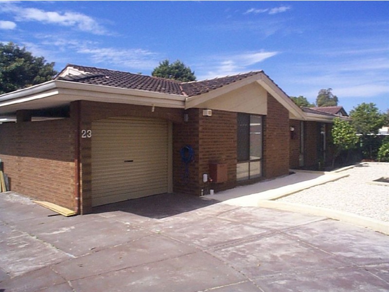 23 Matthew Avenue, Leeming WA 6149