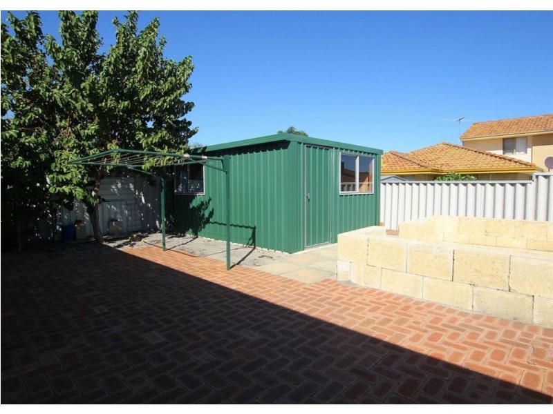 13 Manitoba Place, Success WA 6164