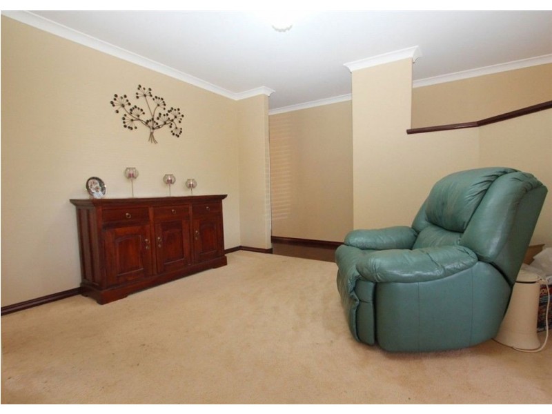 4 Moroso Pass, Success WA 6164