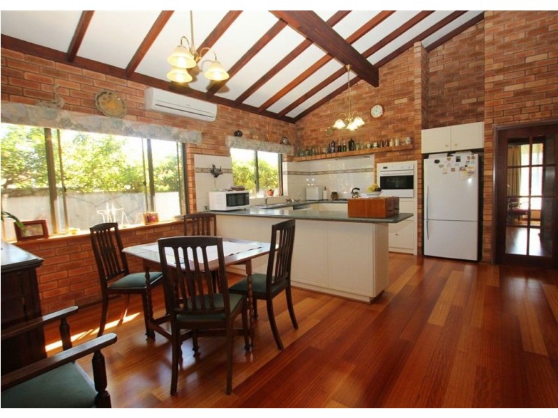 3 Salvia Court, Riverton WA 6148