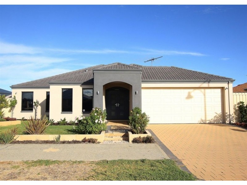 3 Suttor Drive, Success WA 6164