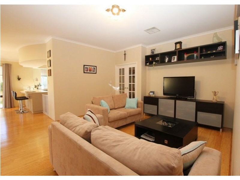 3 Suttor Drive, Success WA 6164