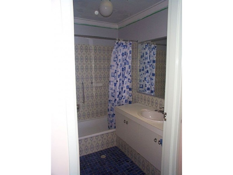 1/16 Hammad Street, Palmyra WA 6157