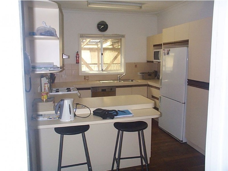 86 Leach Highway, Wilson WA 6107