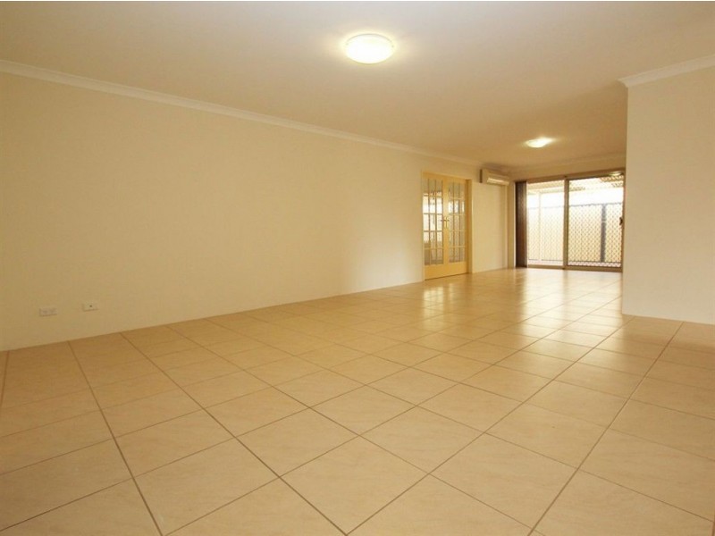 5 Abilene Link, Success WA 6164
