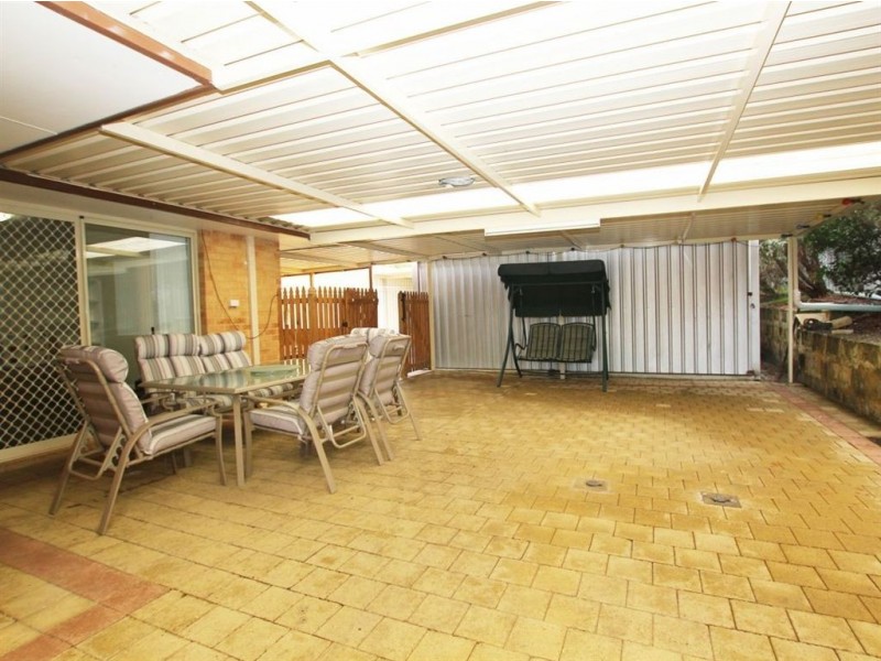 13 Seabrook Place, Success WA 6164