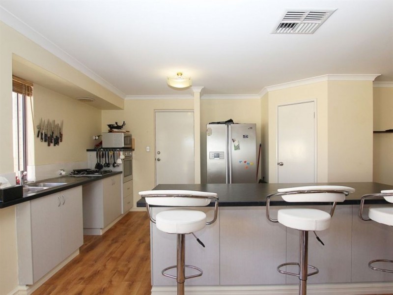 281 Lyon Road, Aubin Grove WA 6164