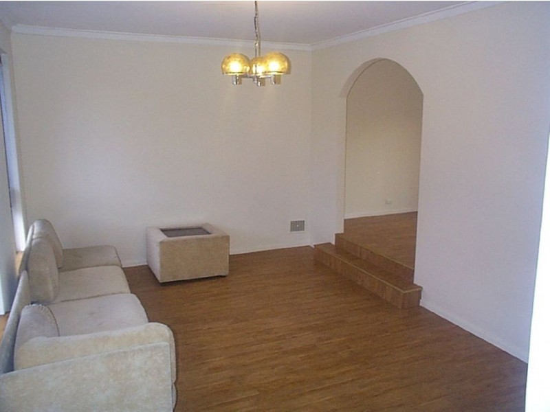 1/7 Loris Way, Kardinya WA 6163