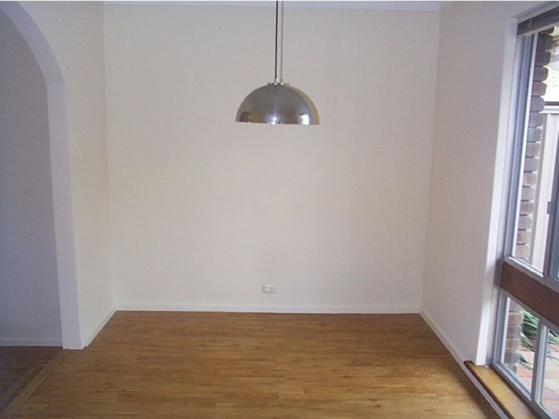 1/7 Loris Way, Kardinya WA 6163